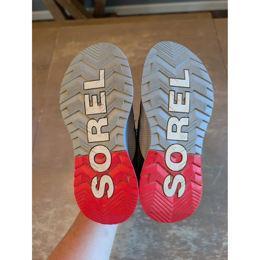 Sorel Kids Out N About Classic Waterproof Duck Boots Charcoal Red size 3 snow